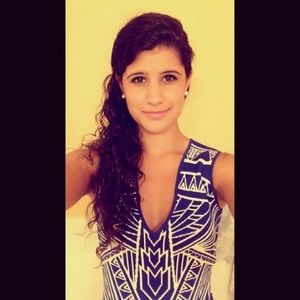 Meet your Posher, Alyssa